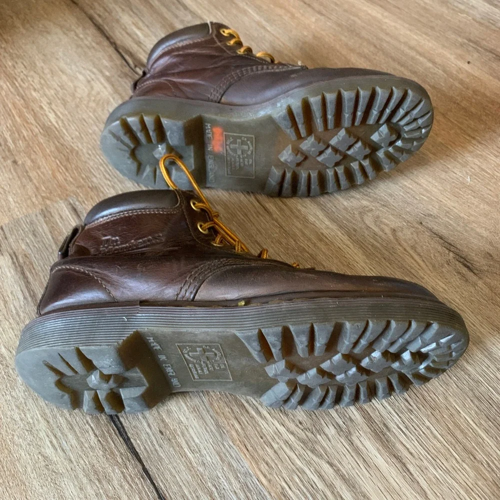 Vintage 90s Dr. Martens 939 dark brown leather boots - made in England - 6 mens